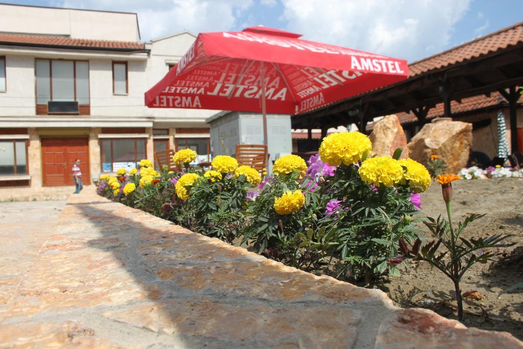 Hotel Old Bazaar สโกเปีย ภายนอก รูปภาพ